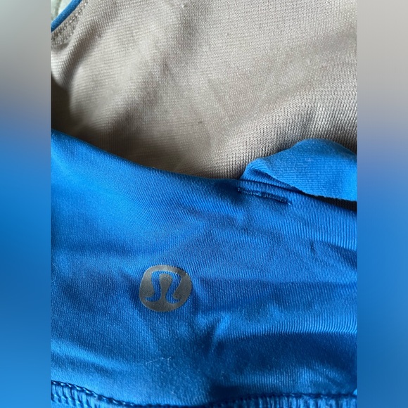 Lululemon energy bra size 6 - Picture 2 of 3